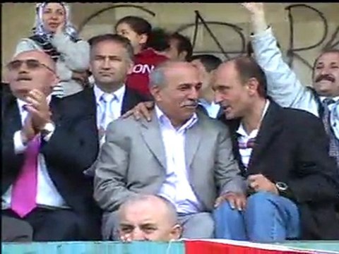 BENİM AMASYALIM TEKTİR - İZZET AKTAŞ SÖYLÜYOR - haberamasya.com