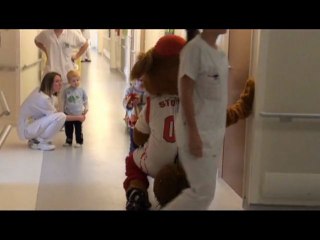 Les pros du STB Le Havre à l'hôpital Jacques Monod