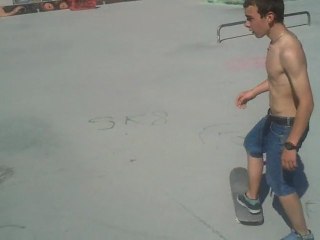 skate salon varyal kik flip