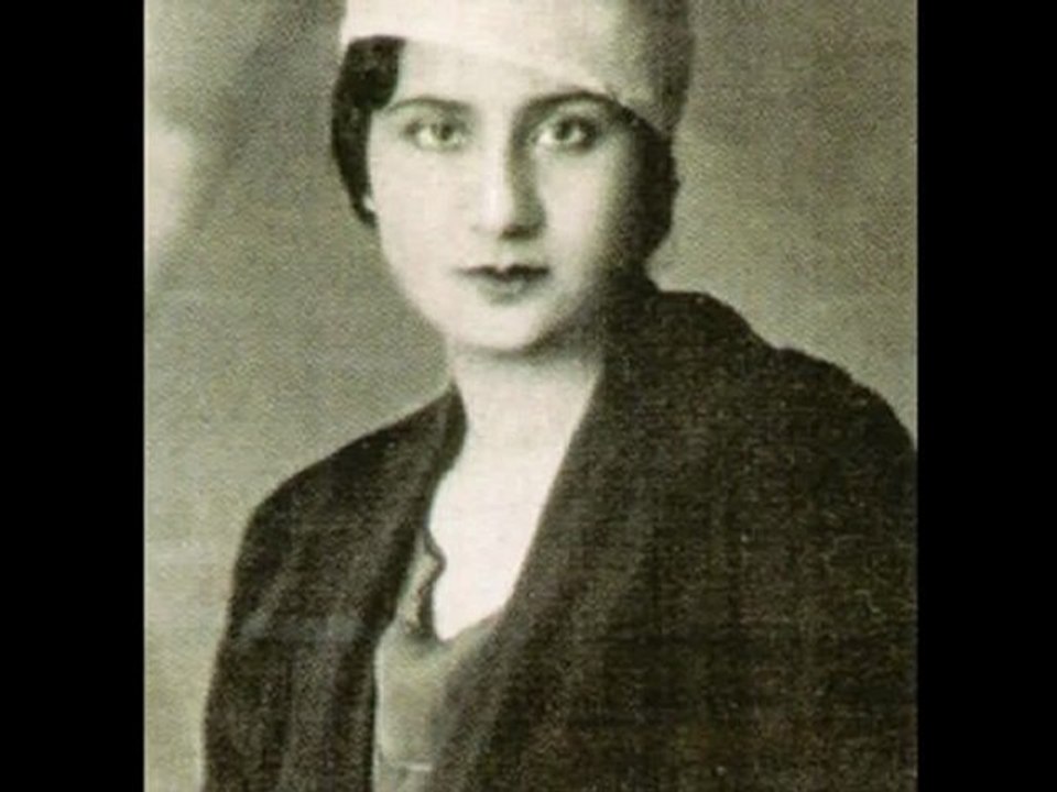 أمانا ايها القمر المطل لأم كلثوم