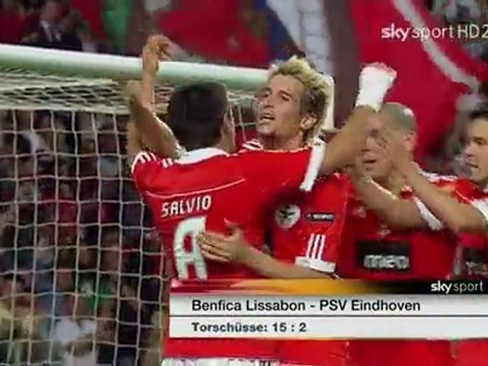 Benfica Lisbon v PSV