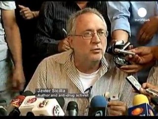 "Estamos hasta la madre de ustedes, políticos"