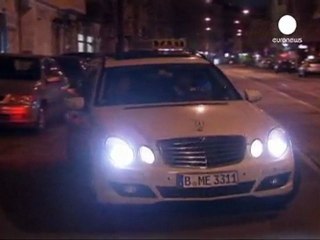 Amerikalı ressamın define avcılığı gibi tanıtım...