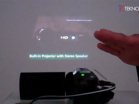 HDR-PJ10 Sony : le 1er caméscope au monde avec projecteur intégré