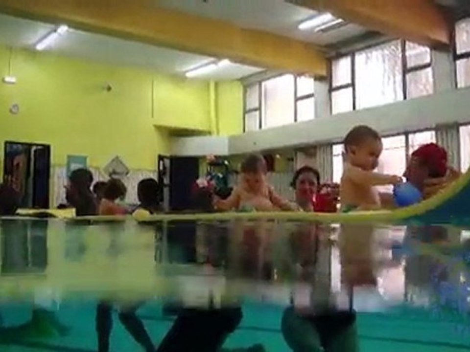 Bébé nageurs - L'Eveil Aquatique de 0 à 6 ans avec la Fédération Française de Natation