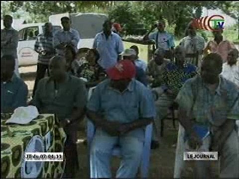 Le ministre de l’agriculture et les paysans du sud du pays