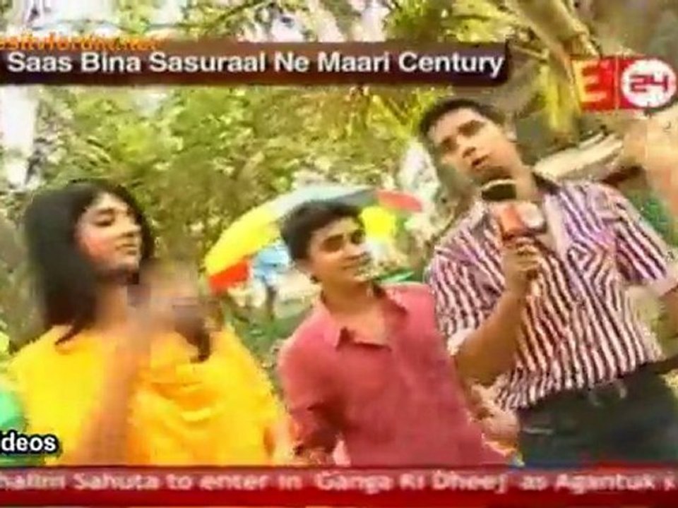 Party Of 100 Episode 'Saas Bina Sasuraal'