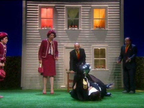 La cantatrice chauve - Ionesco (extrait 2)