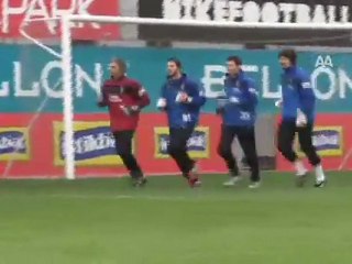 HAZILIKLAR SÜRÜYOR