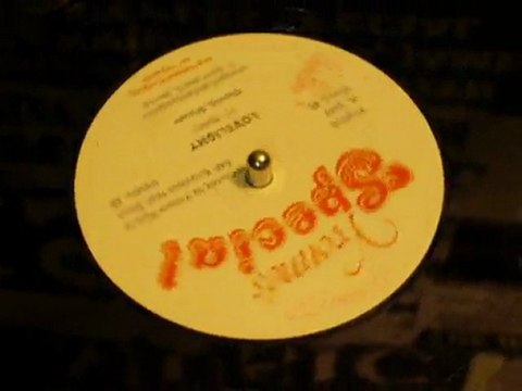 Dennis Brown - Lovelight // Dennis Brown - Fussing And Fighting 12
