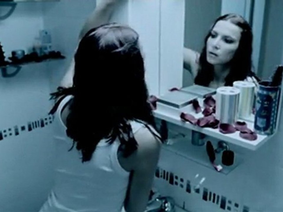 Emre Aydın - "Afili Yalnızlık"