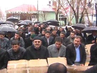 Yüksekova'da sivil cuma namazı