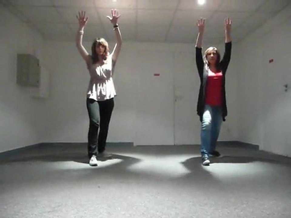 La chorégraphie du Flashmob de l'IUT de Vélizy