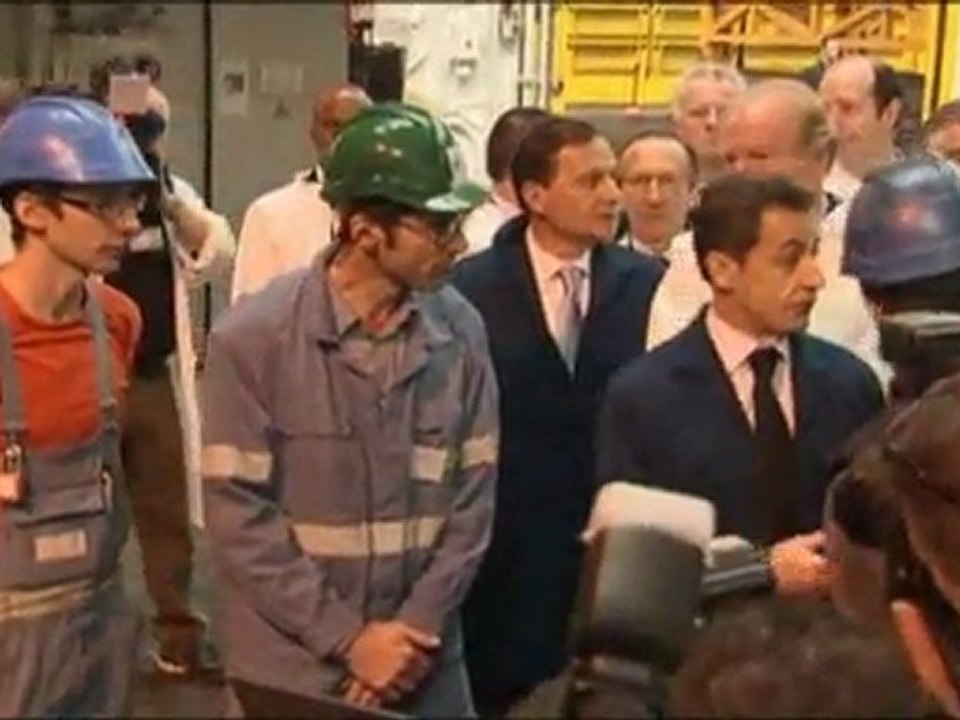 N. Sarkozy visite le site d'Alcan EP à Issoire