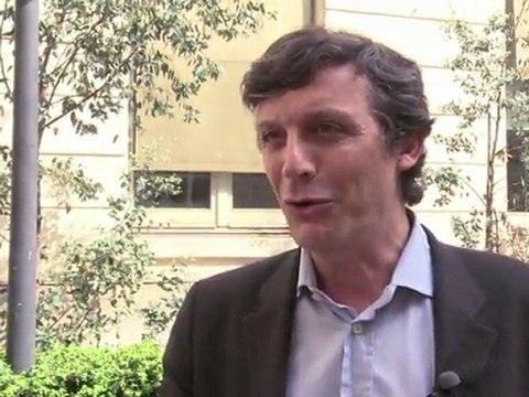 Borloo quitte l'UMP: réaction du Parti socialiste (Assouline)