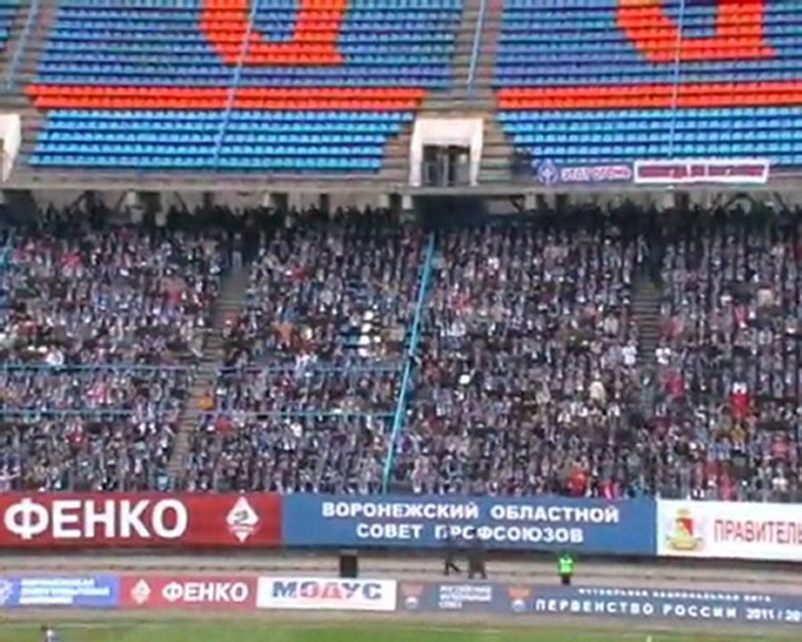 2 тур.7.04.11  Факел-Шинник 1-2