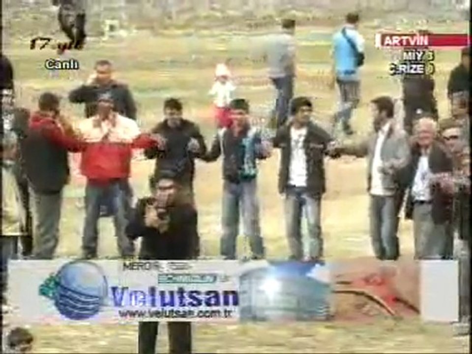 Yusufeli Sarıgöl Boğa Güreşleri 2011 Tulum Horon