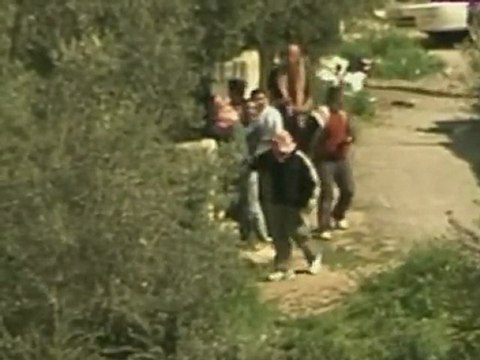 24 Syrian protesters killed: rights activist