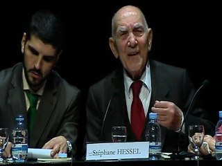 Hessel llama a la insurrección pacífica y al compromiso