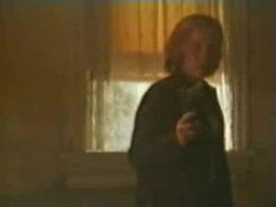 bloopers Gillian aAnderson