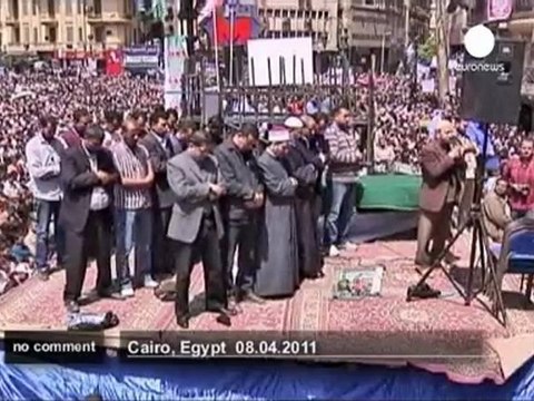 La place Tahrir reclame le jugement de Moubarak - no comment