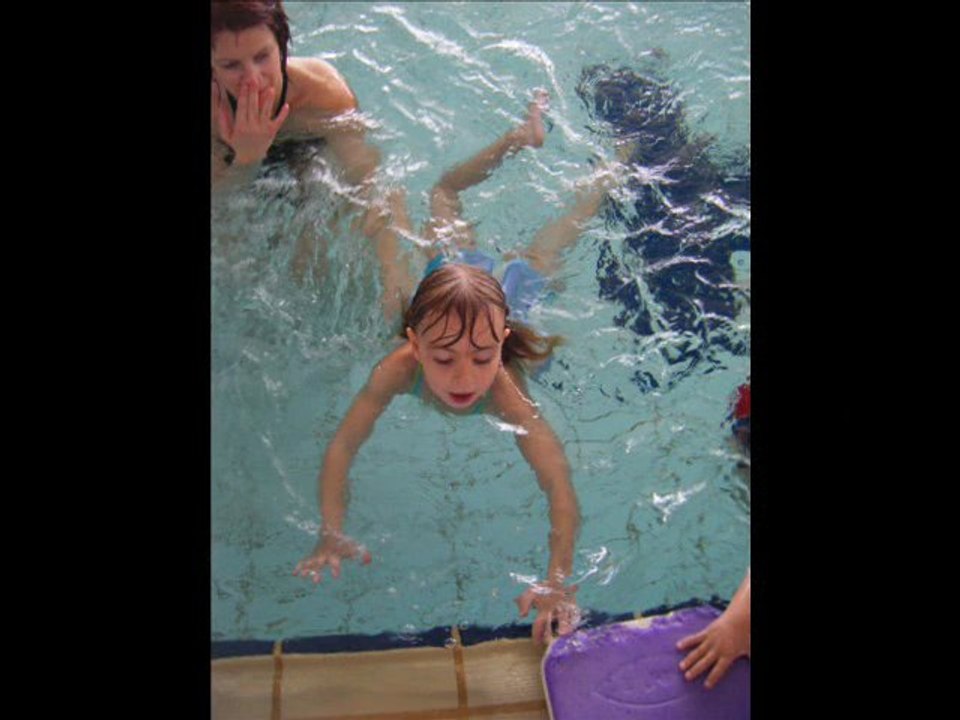 A la piscine municipale, mars 2011