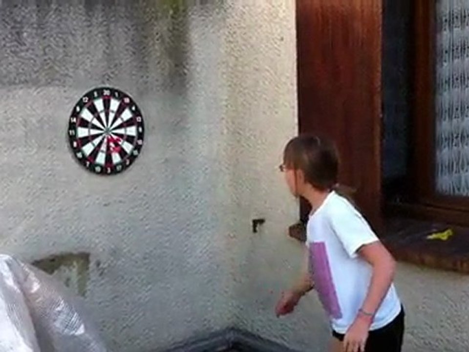 Fléchettes Sur La Terrase