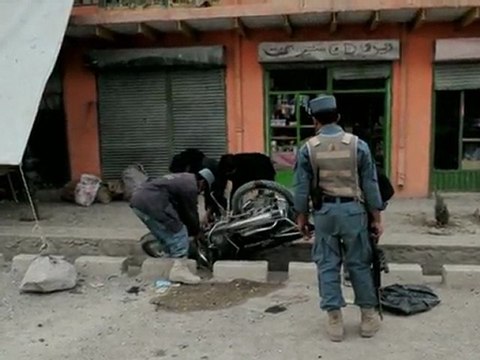 Attentat suicide contre l'armée afghane à Kaboul: 10 blessés