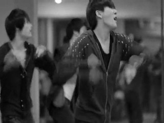 [110410] 'JYJ 3hree Voice II' Homepage Opening Layout.