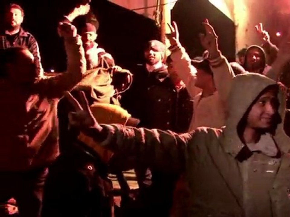 Libye: des habitants de Misrata arrivent à Benghazi par la mer