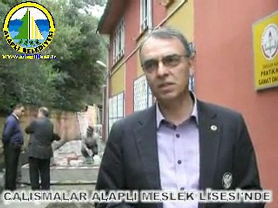 ALAPLI MESLEK LİSESİNDE ÇEVRE DÜZENLEME ÇALIŞMASI