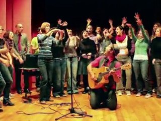 The Universal Attraction - A european music video - Simon Carrière