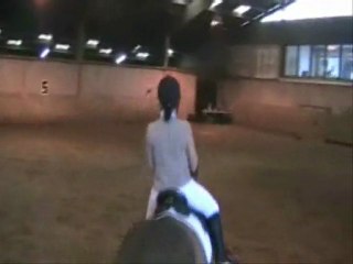 Marion sur Mavric en dressage C3 9ème, montfermeil le 03 avr 2011