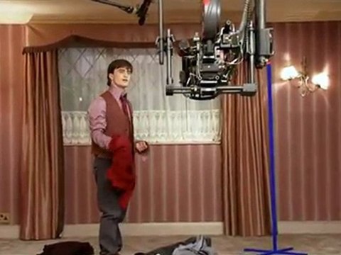 Behind-the-scenes of Harry Potter and the Deathly Hallows: Part I - The Seven Harrys