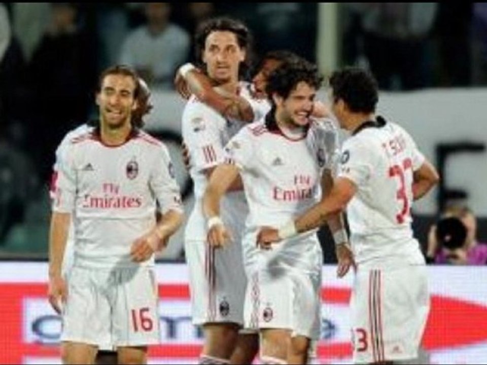 Fiorentina 1-2 AC Milan Seedorf, Pato great-strike, Ibrahimovic sent-off