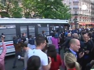 In Francia la legge contro il burqa