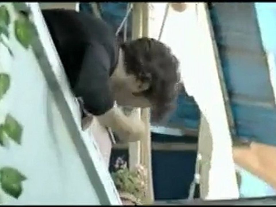 emir eline düştüm