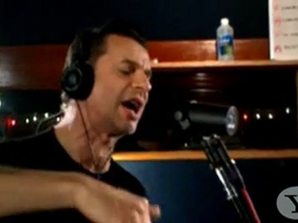 Depeche Mode - Wrong (Studio Sessions Live)
