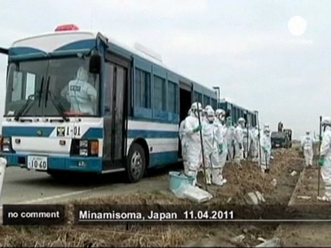 Japon : Une minute de silence un mois... - no comment