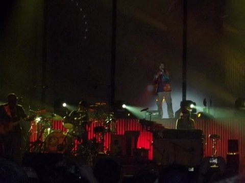 Video de mes photos de christophe a lille le 06 avril 2011 =) magnifique concert