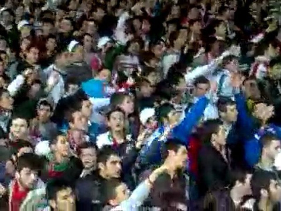 Beraber Yürüdük / Yan Taraf - www.bayrampasalilar.com