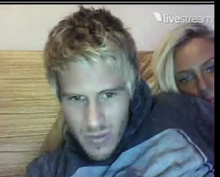 Dailymotion - Part 1 JJJ twitcam 17-11-10 1of7 - a Webcam   Vlogs video