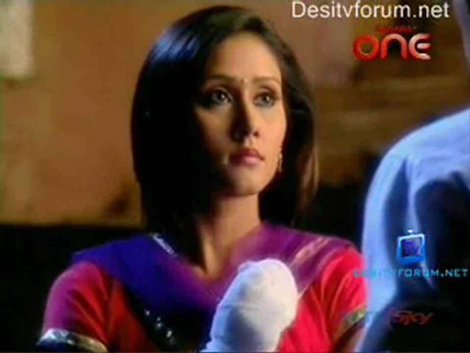 Mata Ki Chowki - 11th April 2011 Video Watch Online pt3