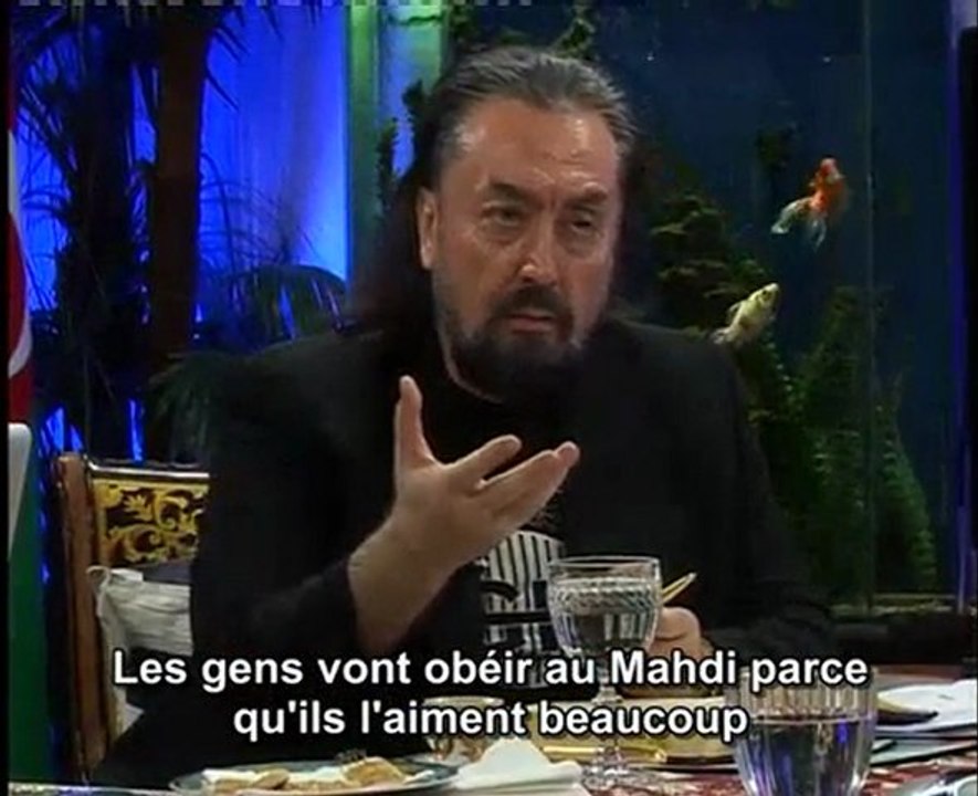 Dans le système du Mahdi, il n'y a pas de contrainte, de pression, de tyrannie. Le Mahdi (psl) va utiliser les belles conditions de son siècle, il ne va pas enlever les bonnes choses