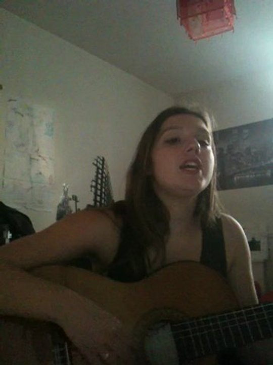 Lucie Hills " je veux signer chez AZ "