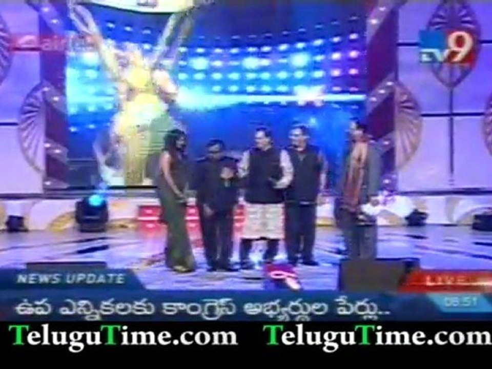 Silver screen rebel hero Krishnam Raju - TeluguTime.com