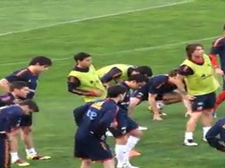 España se entrena en Granada ante 13.000 seguidores