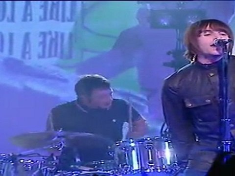 Beady Eye, de la mano de Liam Gallagher, hace olvidar a Oasis