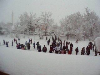 Nisan'da kar yağışı (Nisan 2011 Aşkale)