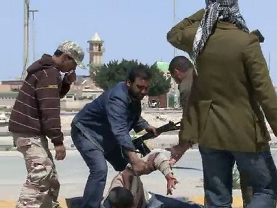 Heavy fighting in Ajdabiya